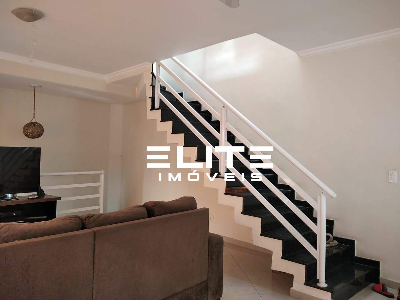 Sobrado à venda no Vila Linda: 