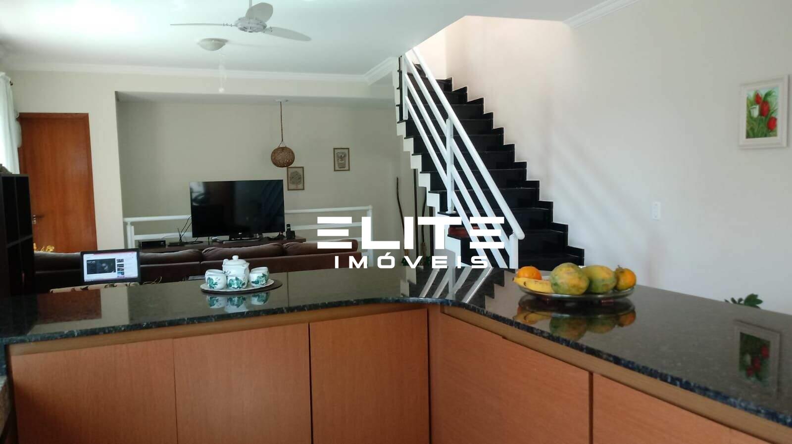 Sobrado à venda no Vila Linda: 