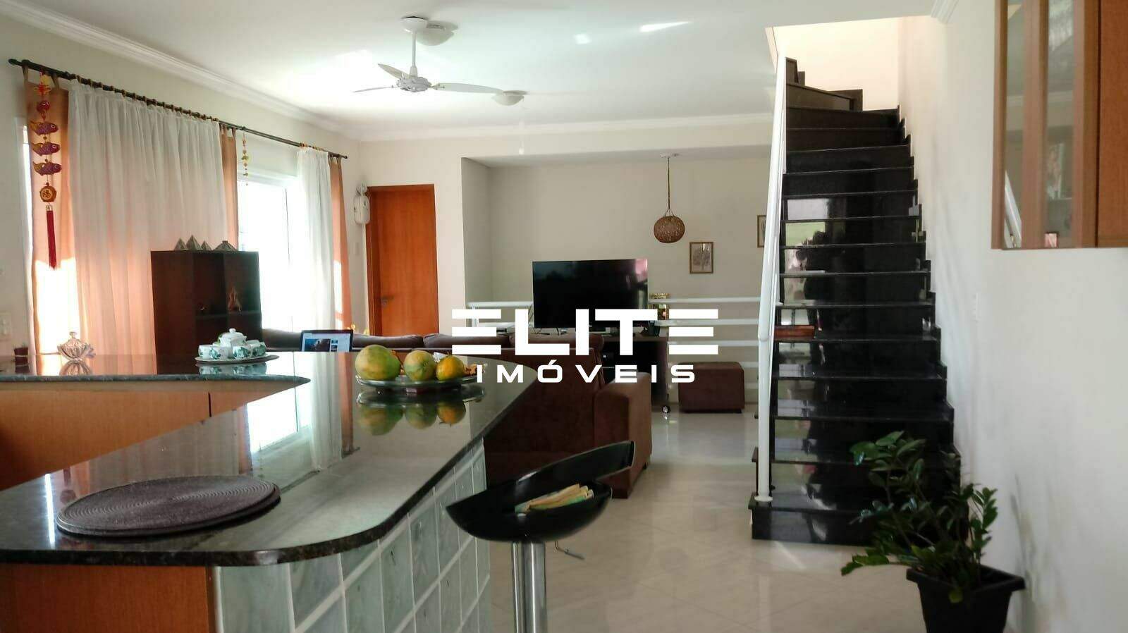 Sobrado à venda no Vila Linda: 