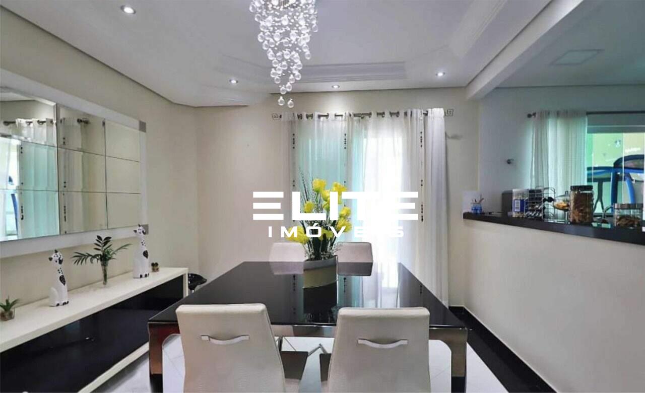 Sobrado à venda no Bairro Jardim: 