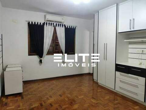 Sobrado à venda no Campestre: 