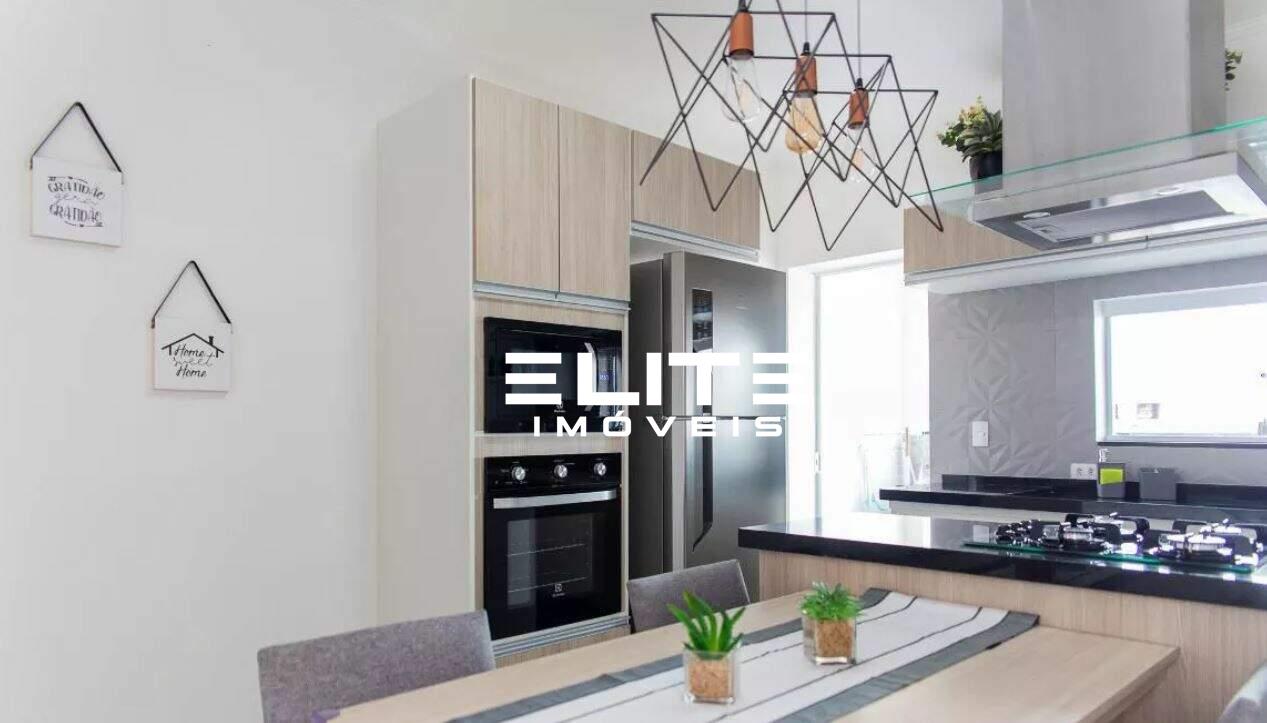 Sobrado à venda no Parque João Ramalho: 