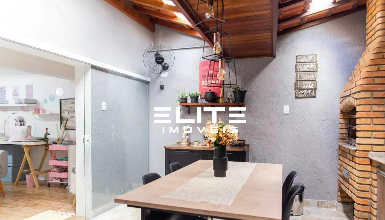 Sobrado à venda no Parque João Ramalho: 