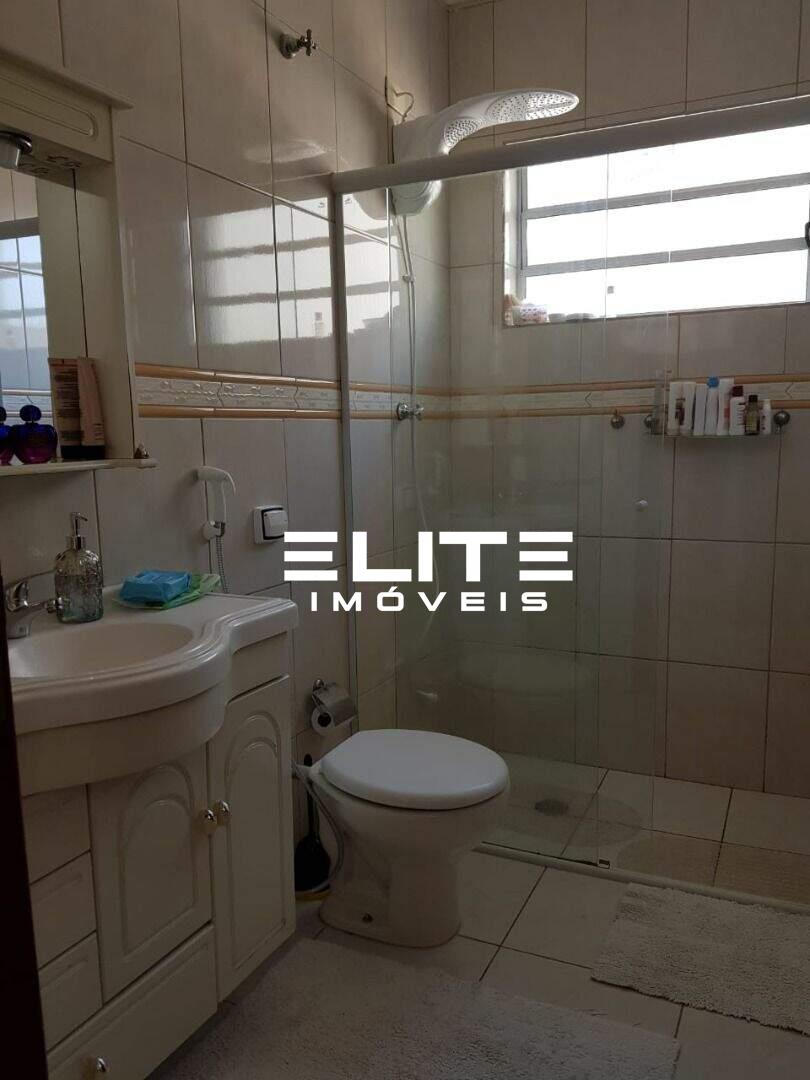 Sobrado à venda no Santa Maria: 