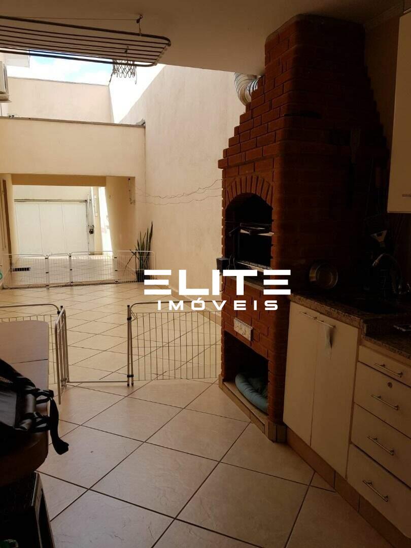 Sobrado à venda no Santa Maria: 