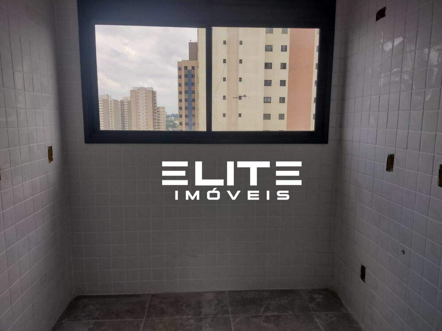 Cobertura à venda no Vila Valparaíso: 