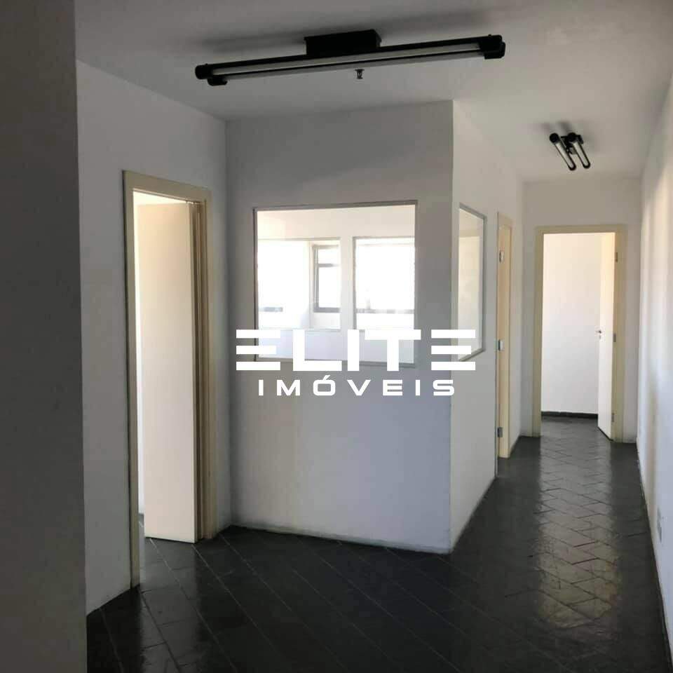 Sala à venda no Centro: 