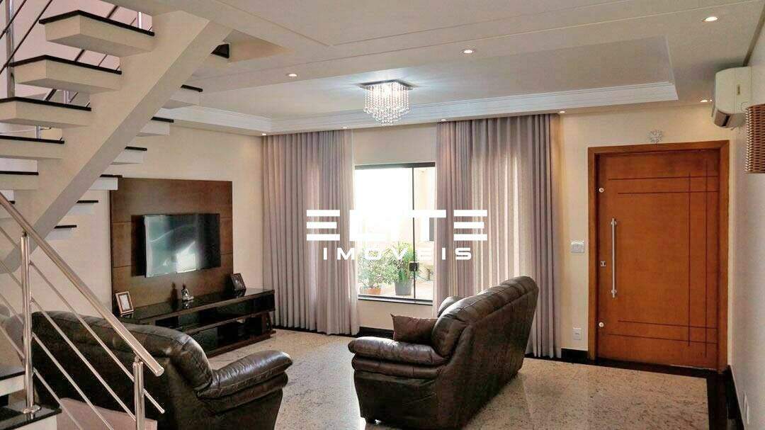 Sobrado à venda no Vila Santa Teresa: 