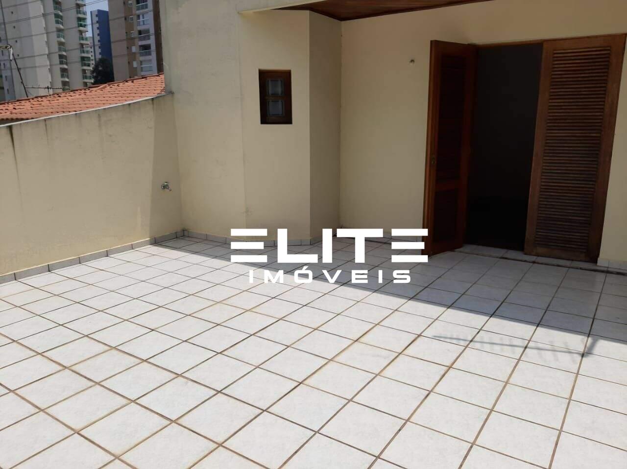 Sobrado à venda no Bairro Jardim: 