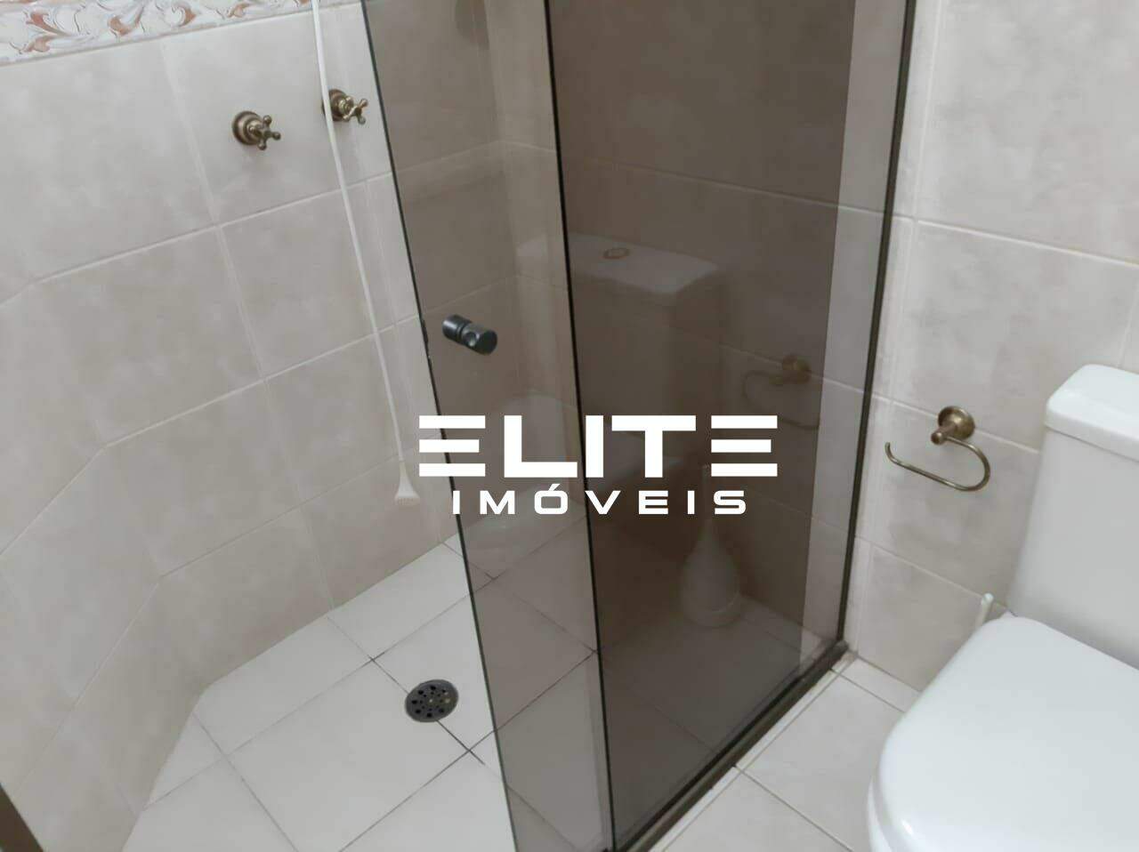 Sobrado à venda no Bairro Jardim: 