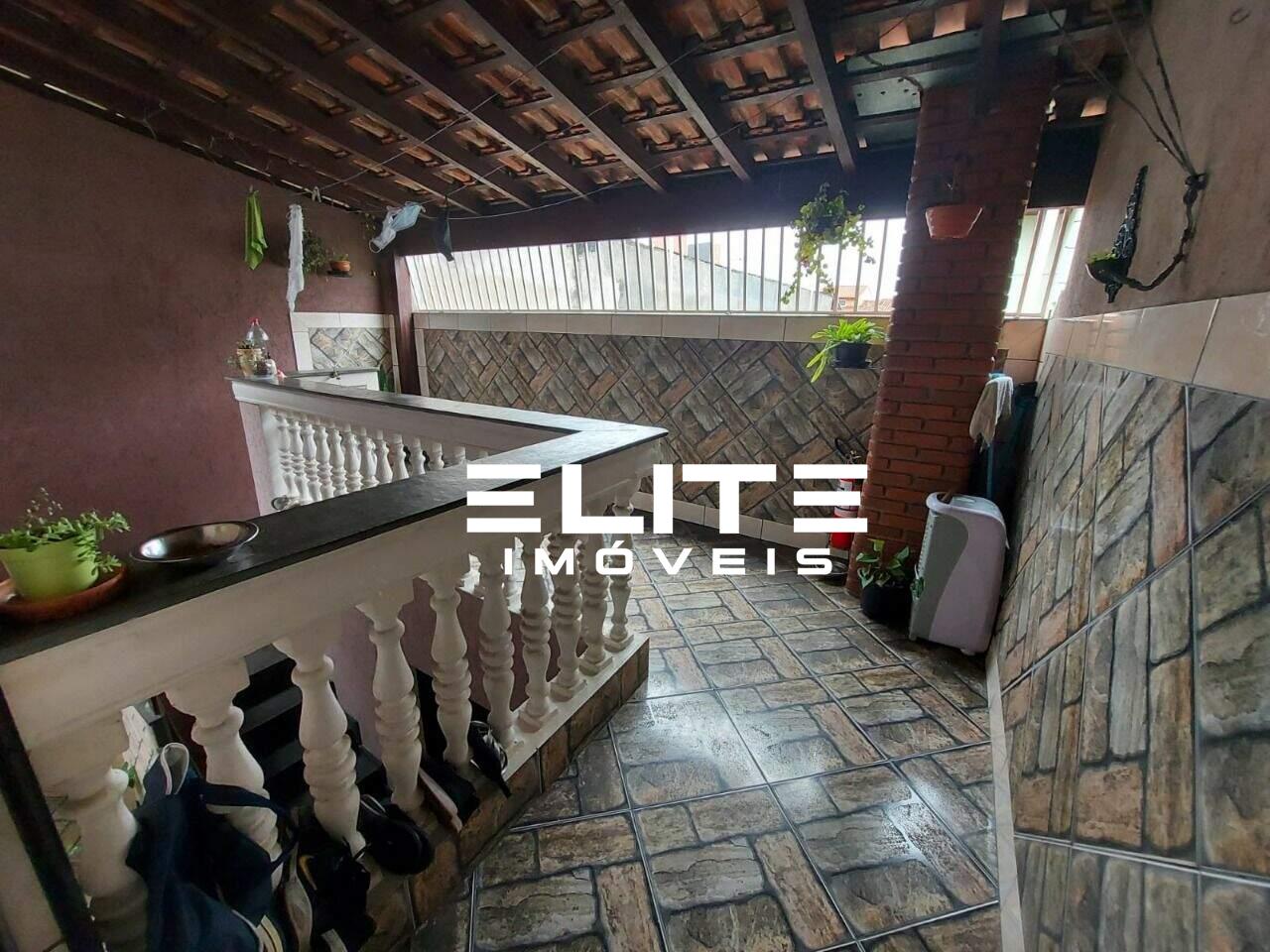 Sobrado à venda no Parque Marajoara: 