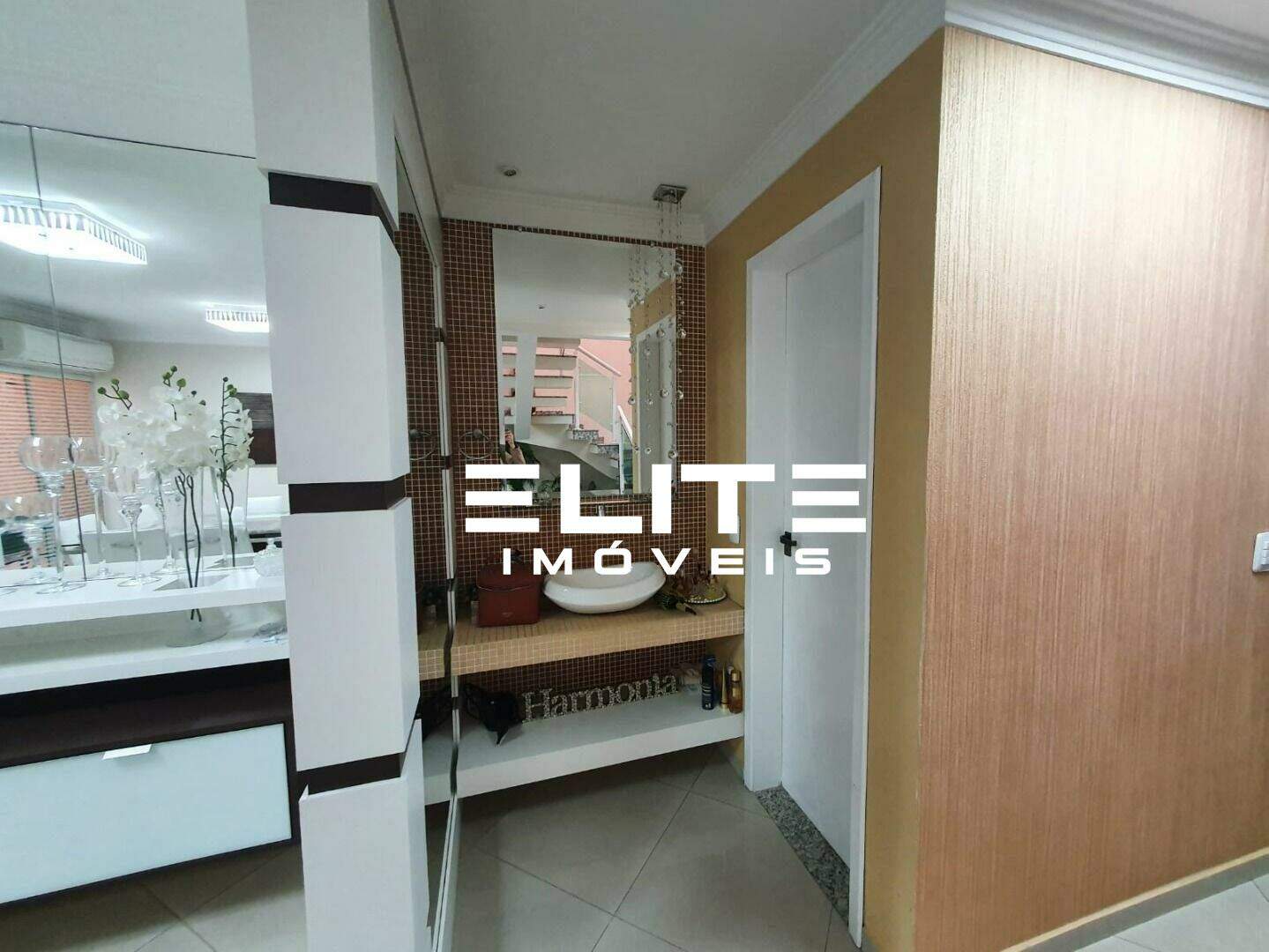 Sobrado à venda no Vila Santa Teresa: 