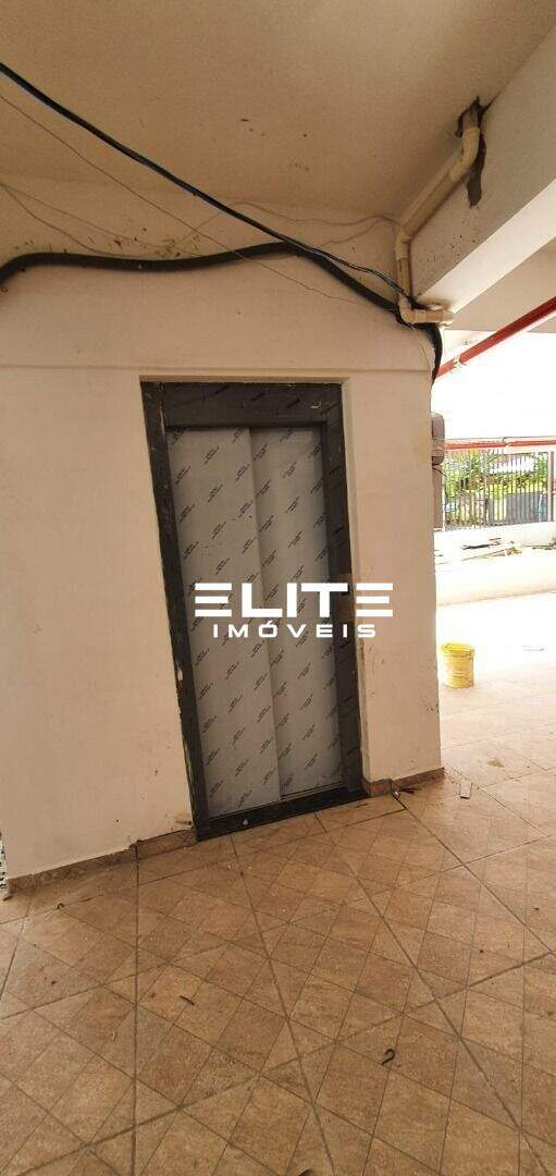 Cobertura à venda no Silveira: 