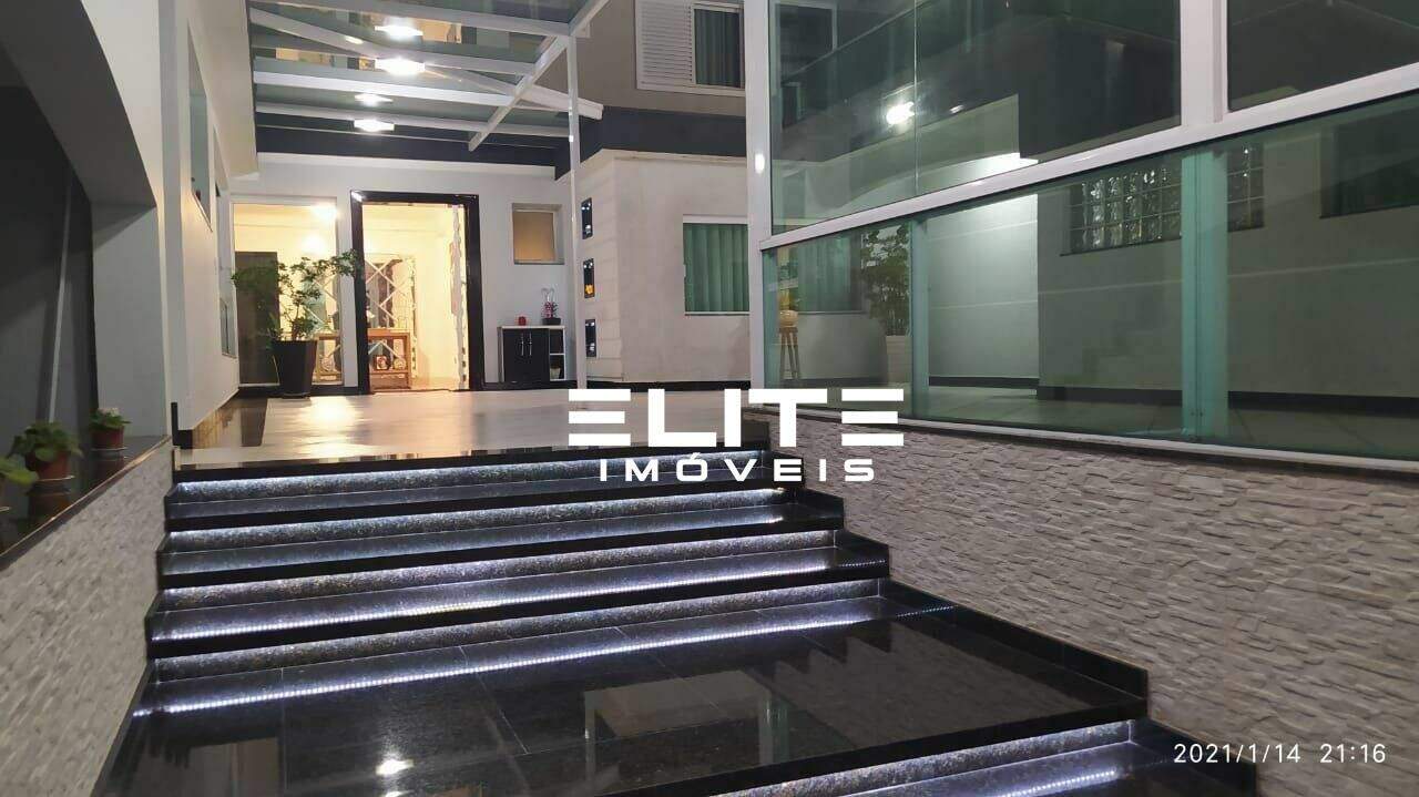 Casa à venda no Vila Helena: 