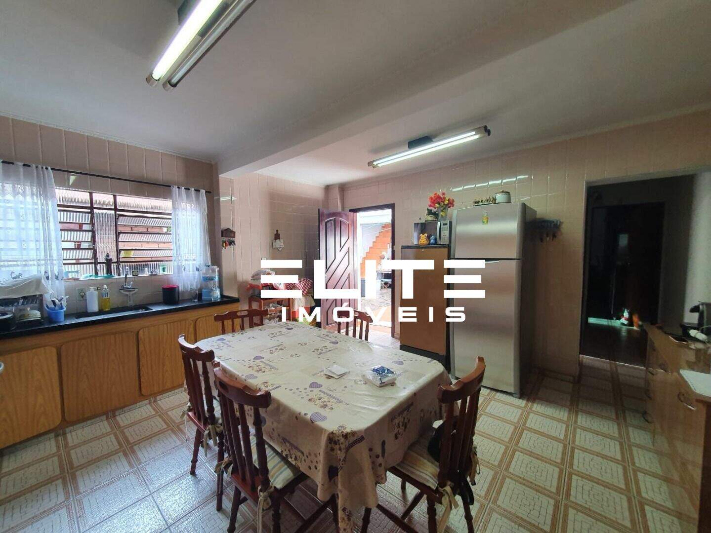 Sobrado à venda no Vila Assunção: 