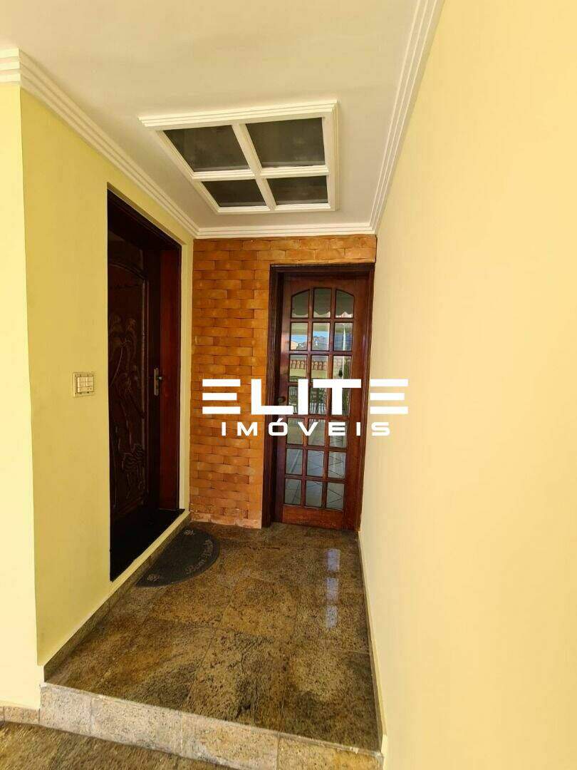 Sobrado à venda no Vila Tibiriçá: 