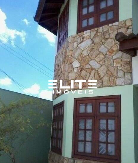 Sobrado à venda no Campestre: 