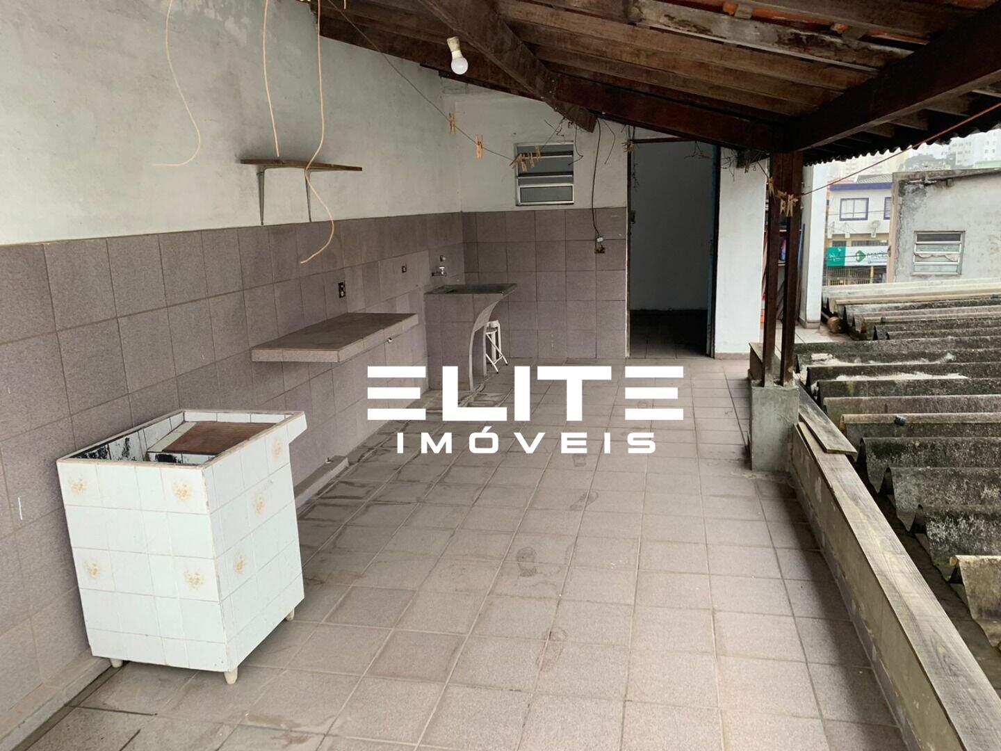 Sobrado à venda no Alves Dias: 