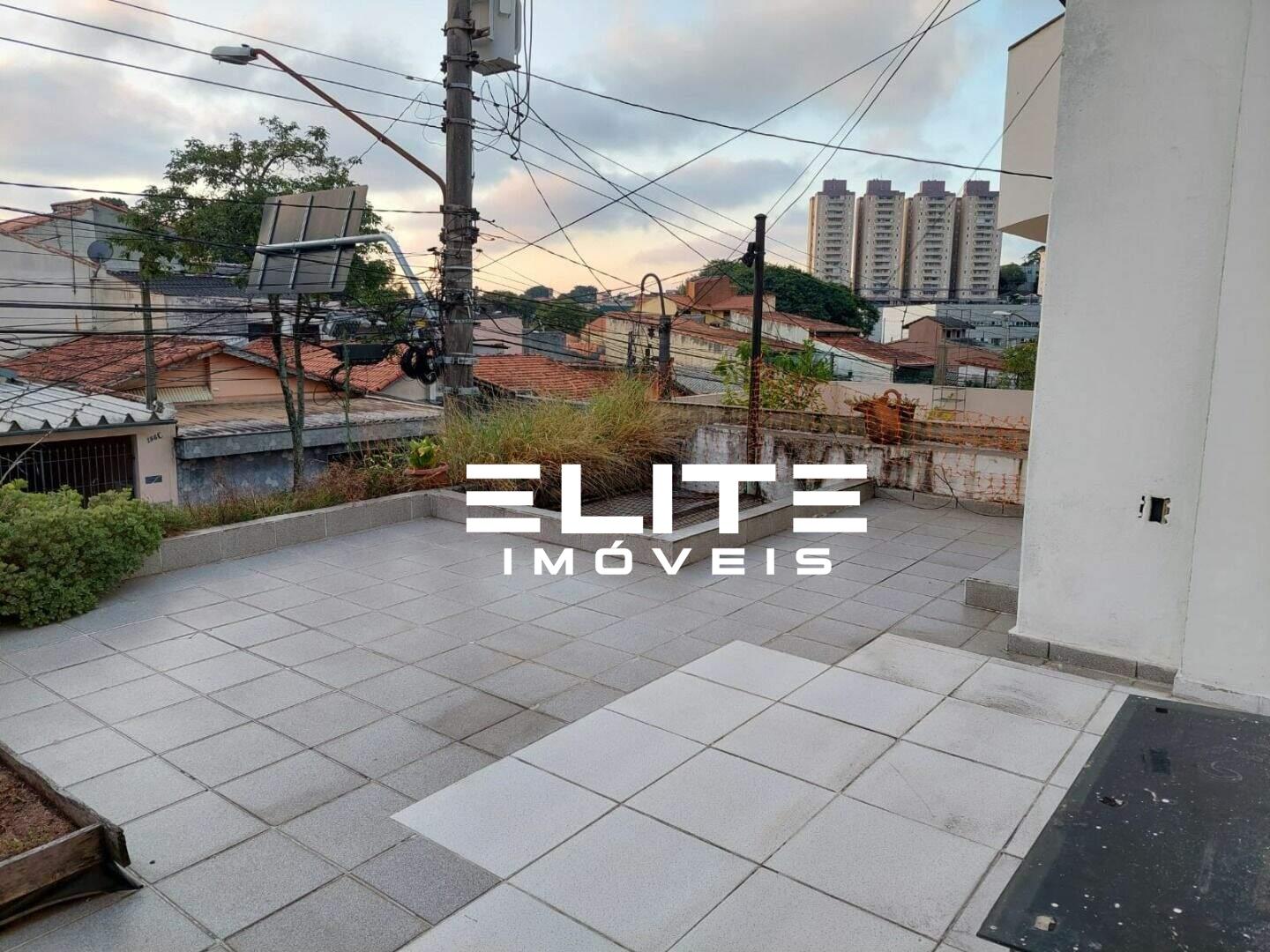 Sobrado à venda no Alves Dias: 