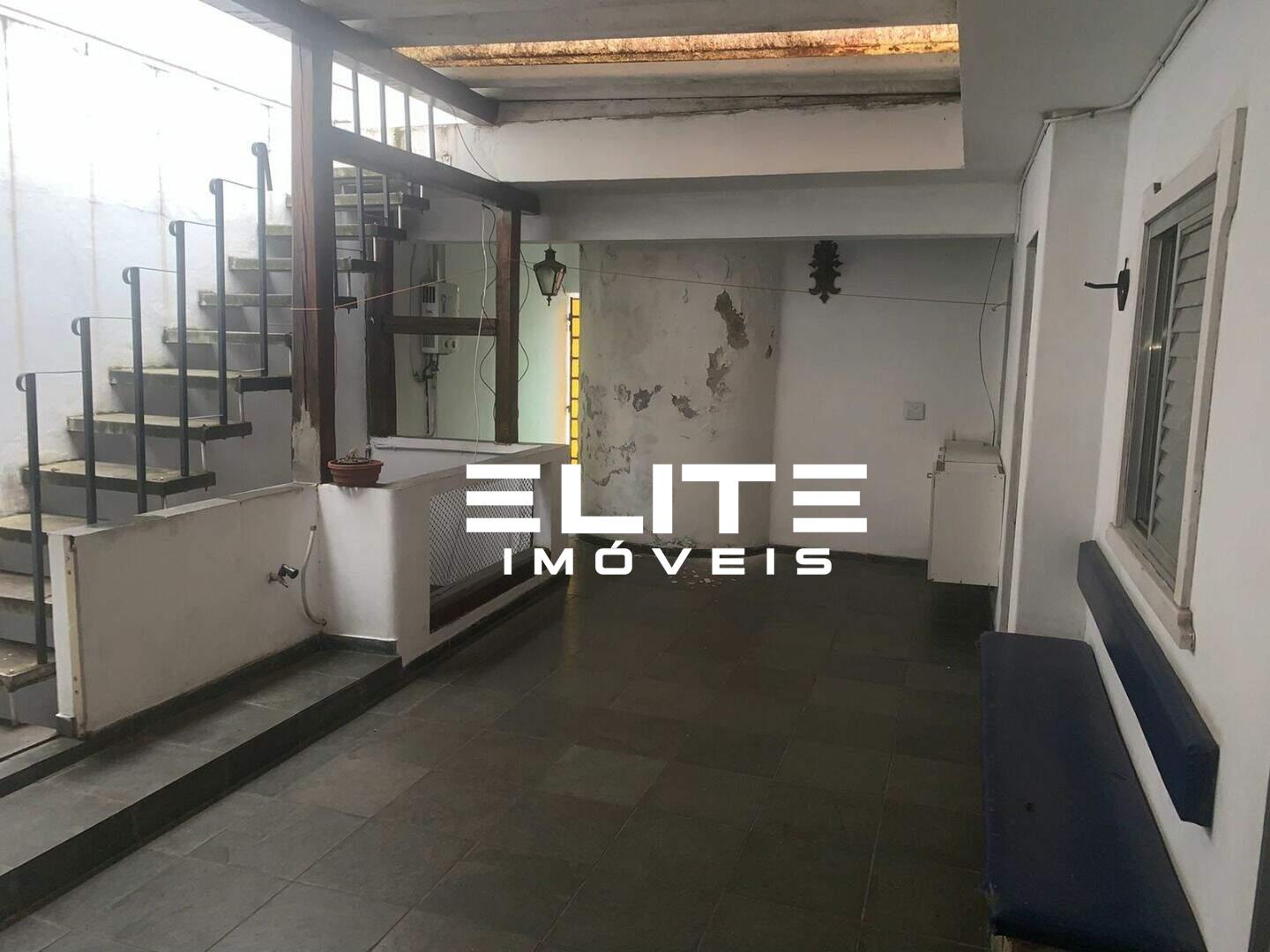 Sobrado à venda no Alves Dias: 