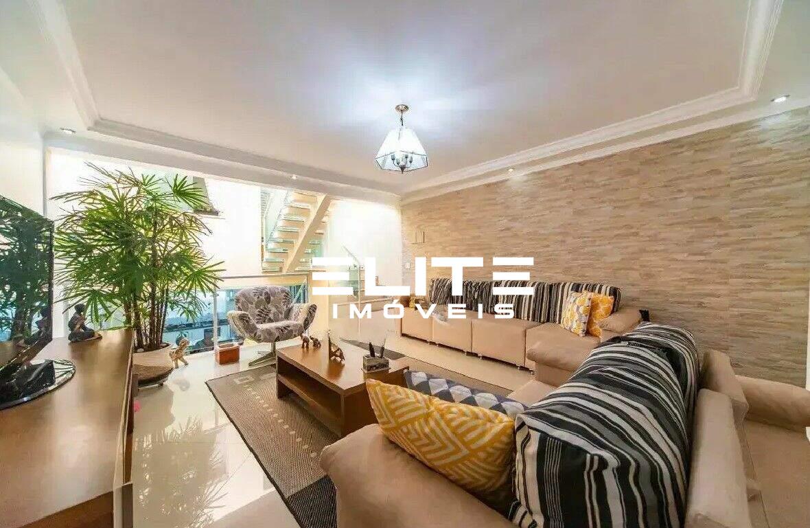 Sobrado à venda no Vila Eldízia: 