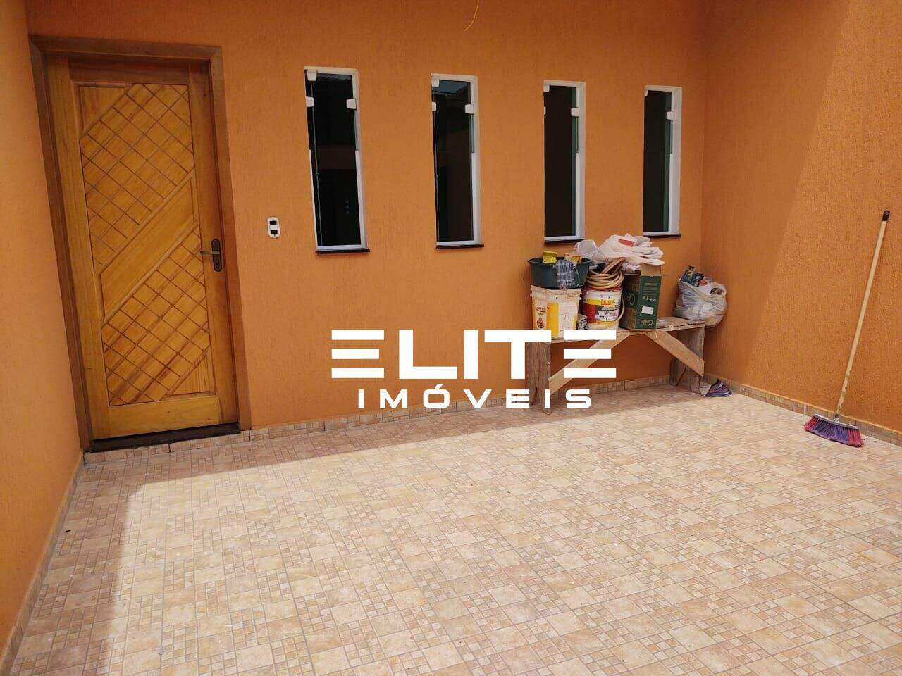 Sobrado à venda no Parque Oratório: 