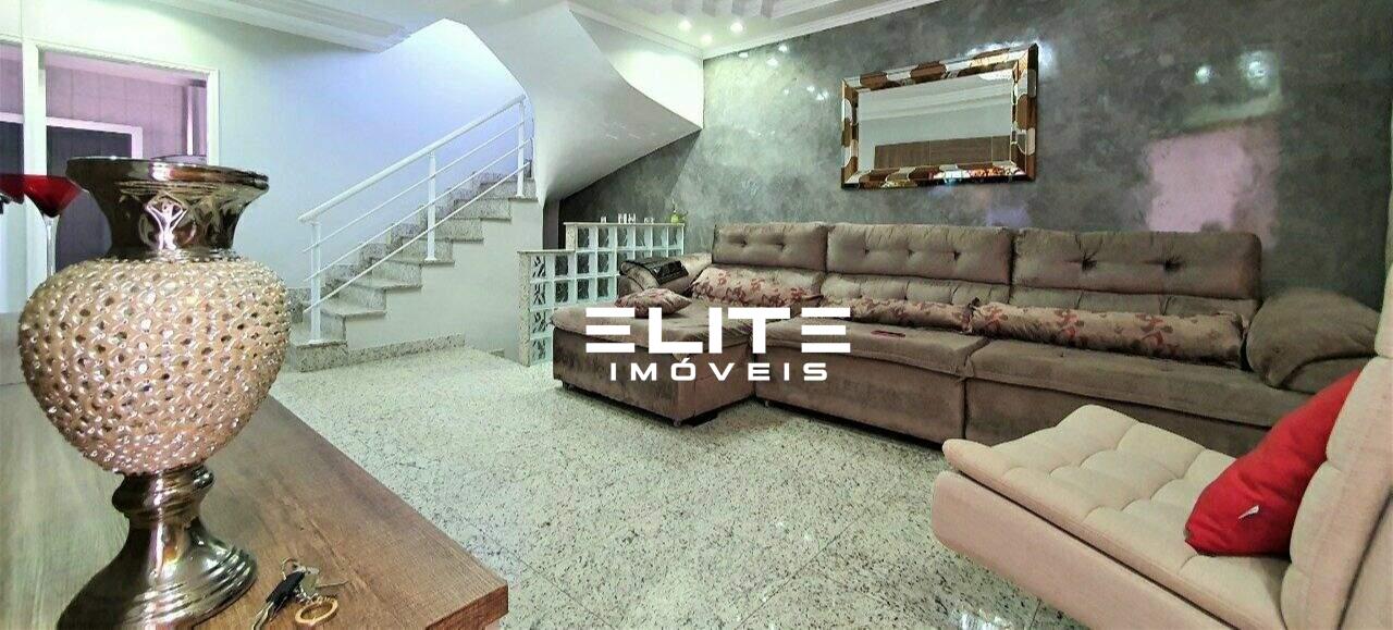 Sobrado à venda no Jardim Oriental: 