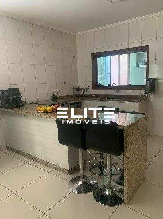 Sobrado à venda no Vila Apiaí: 