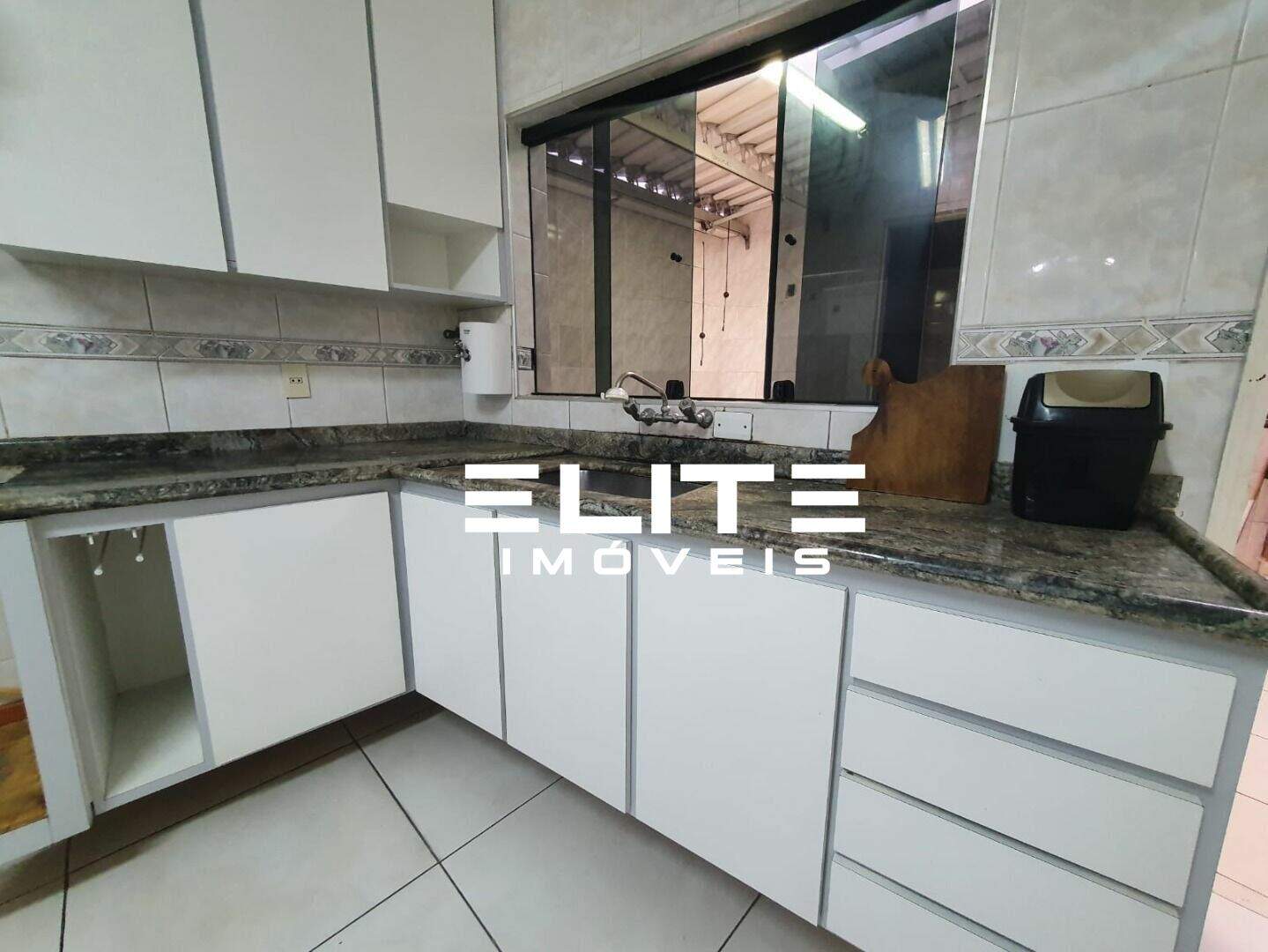 Sobrado à venda no Jardim Monte Líbano: 