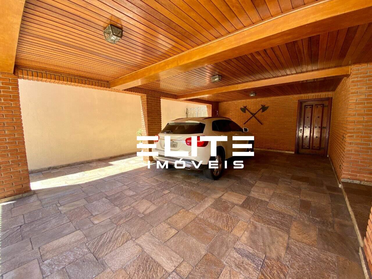 Sobrado à venda no Campestre: 