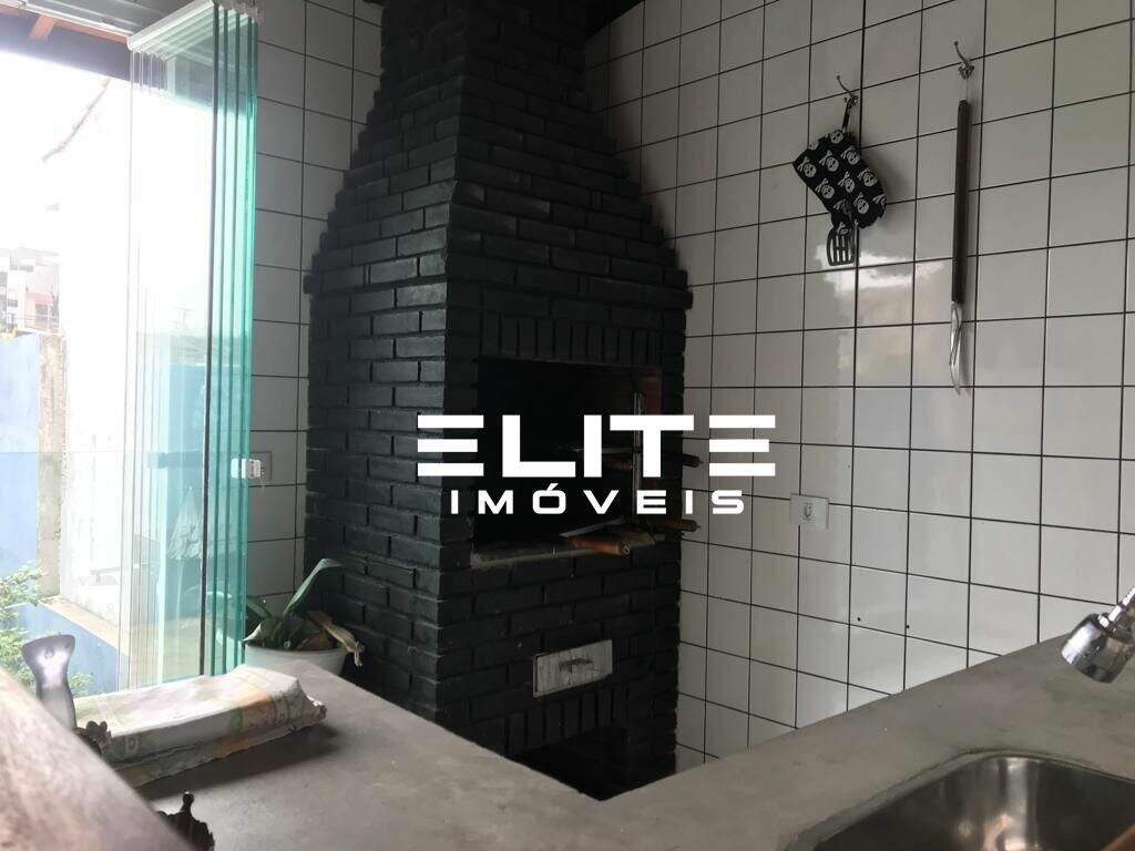 Sobrado à venda no Vila Bastos: 