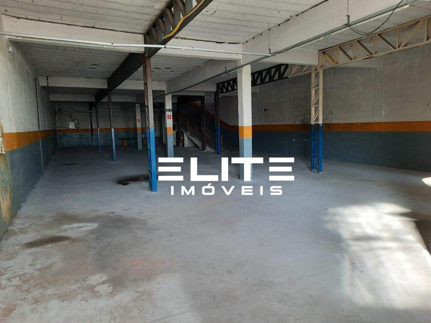 Galpão à venda no Vila Sacadura Cabral: 