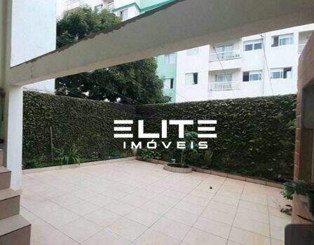 Sobrado à venda no Campestre: 