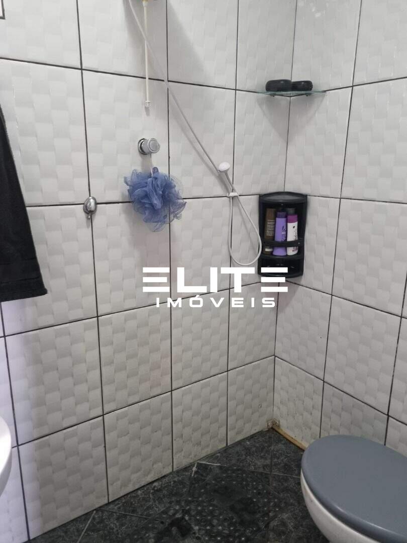 Sobrado à venda no Bairro Jardim: 