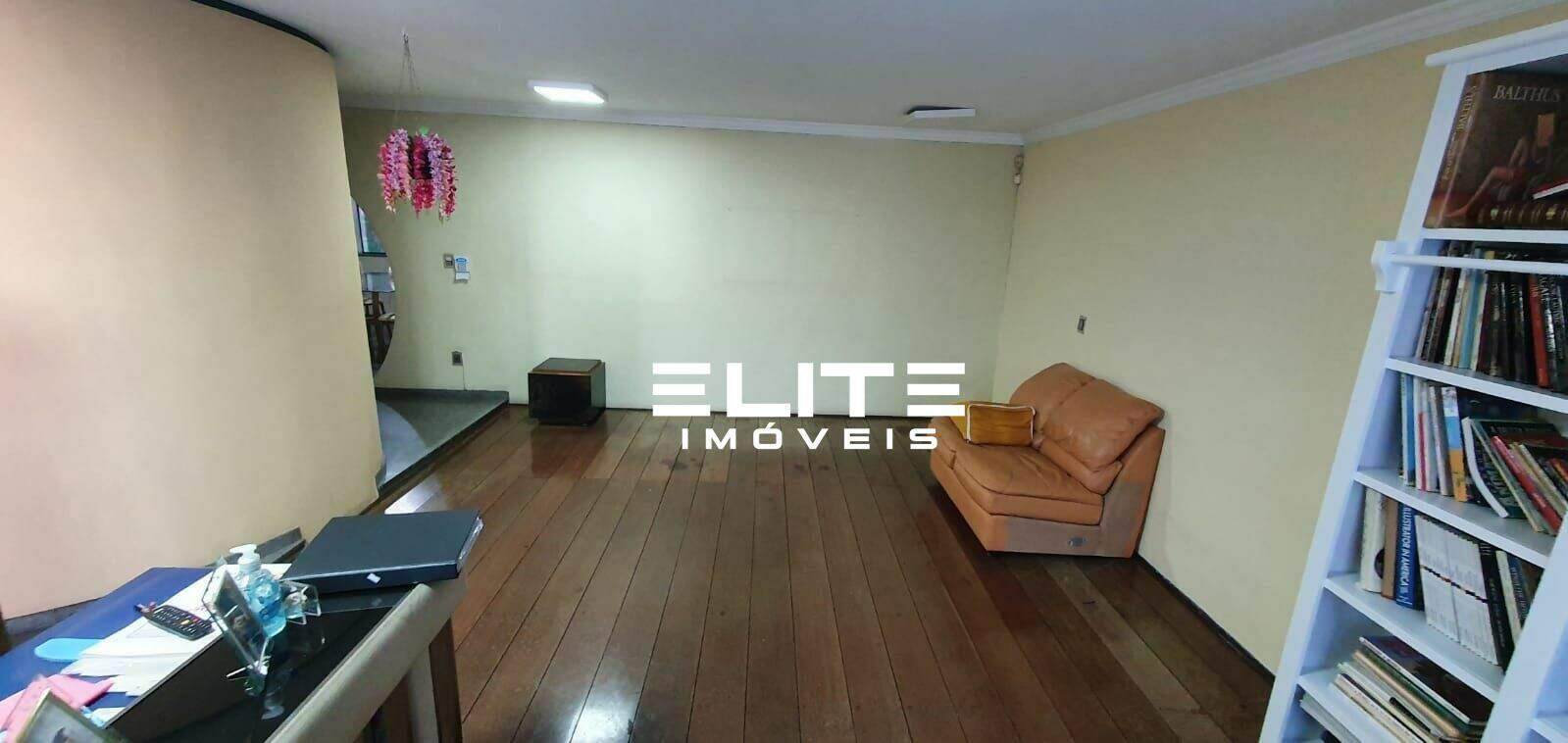 Sobrado à venda no Bairro Jardim: 