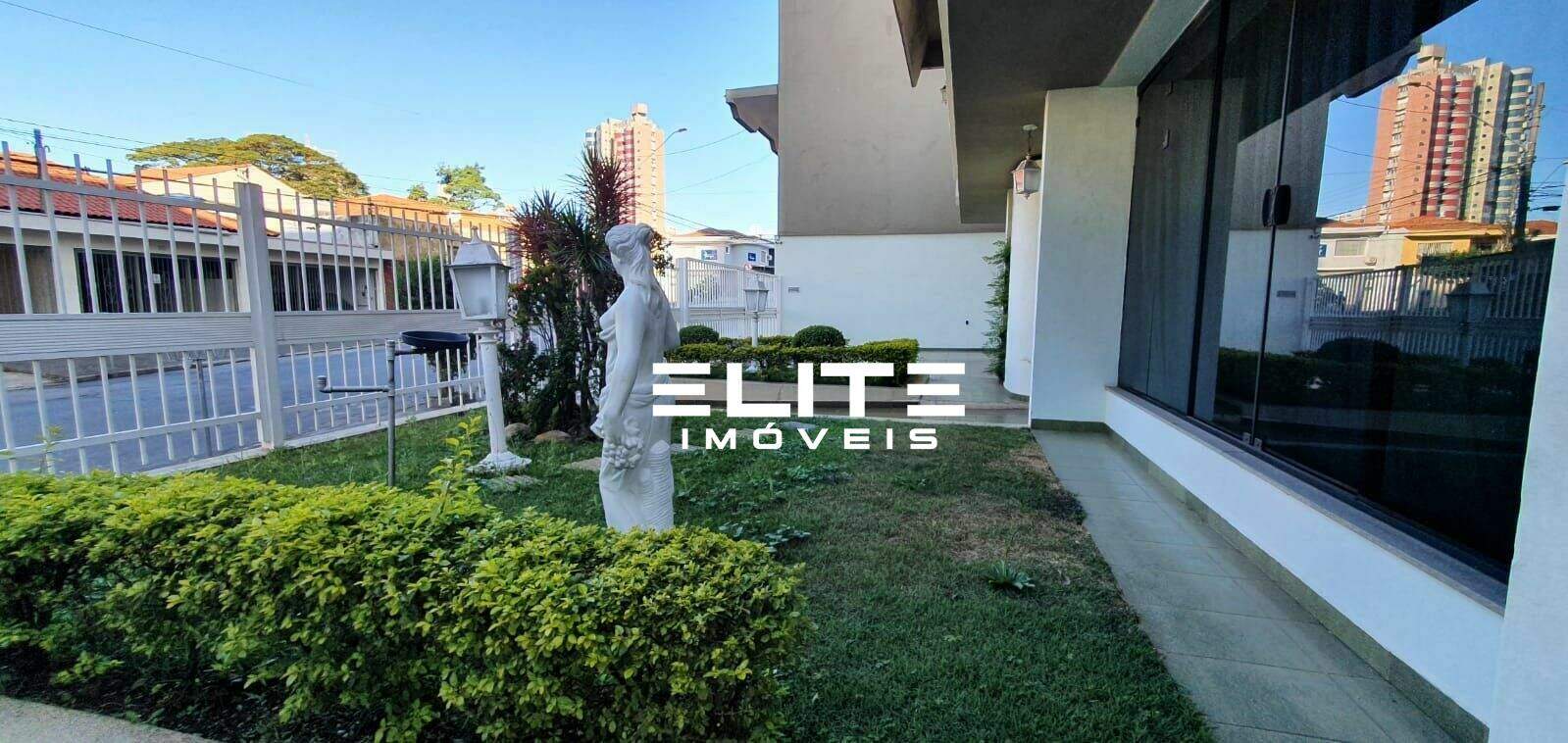 Sobrado à venda no Bairro Jardim: 