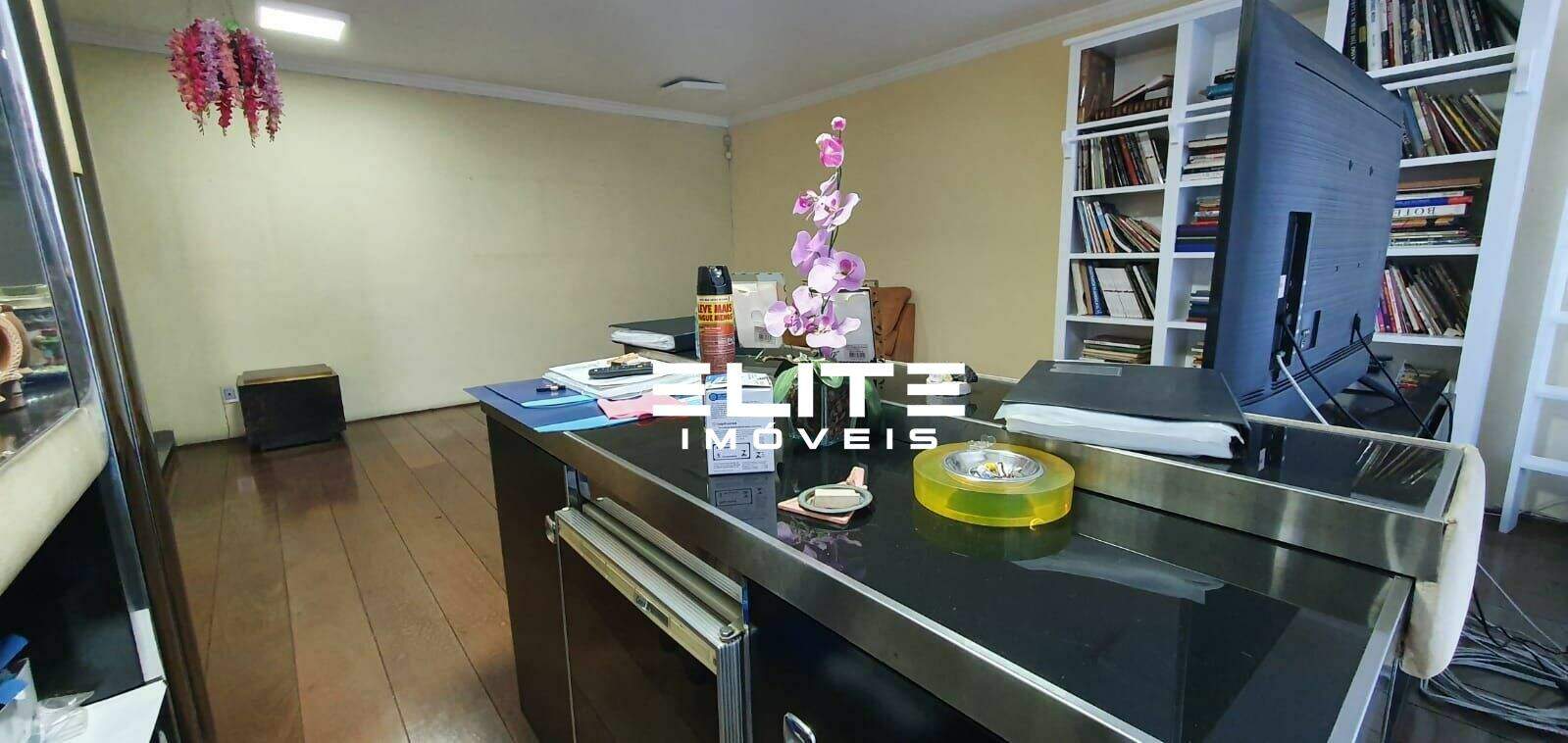 Sobrado à venda no Bairro Jardim: 