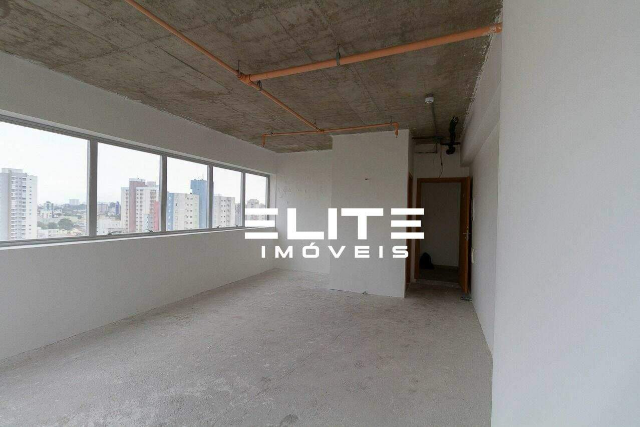 Sala à venda no Centro: 