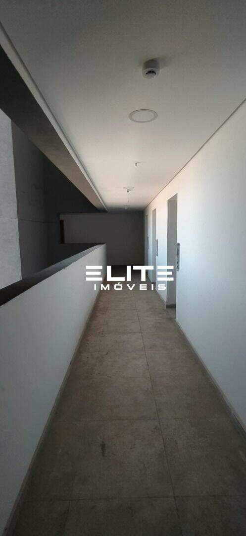 Sala à venda no Centro: 