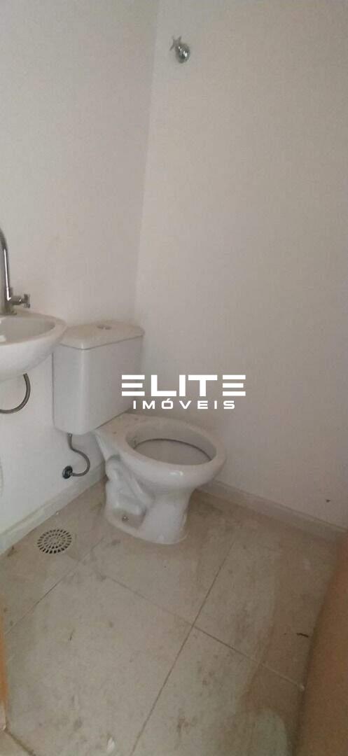 Sala à venda no Centro: 