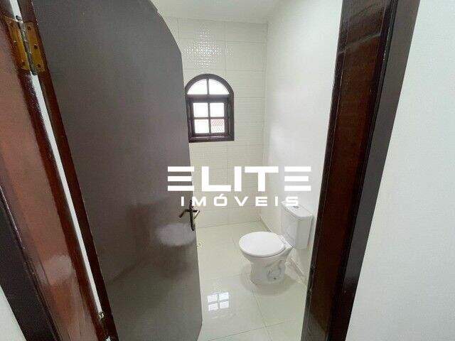 Sobrado à venda no Jardim das Maravilhas: 