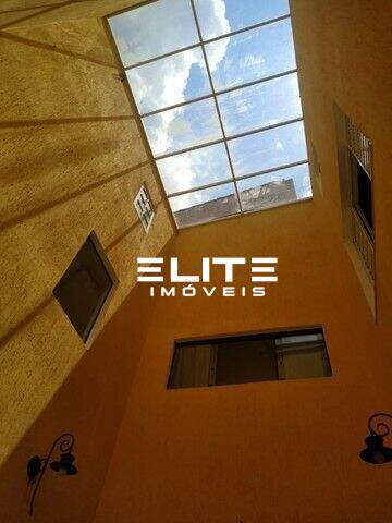 Sobrado à venda no Jardim Milena: 