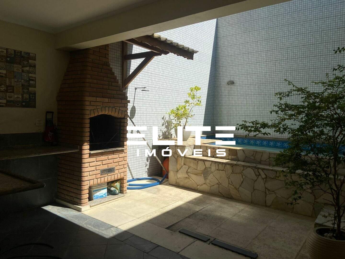 Sobrado à venda no Campestre: 