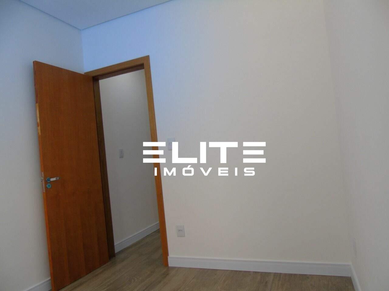 Sobrado à venda no Vila Homero Thon: 