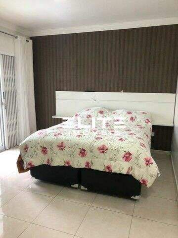 Sobrado à venda no Vila Tibiriçá: 