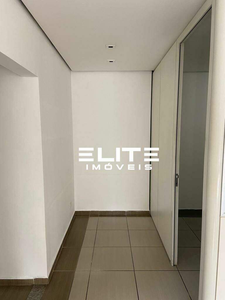 Sala à venda no Vila Bastos: 