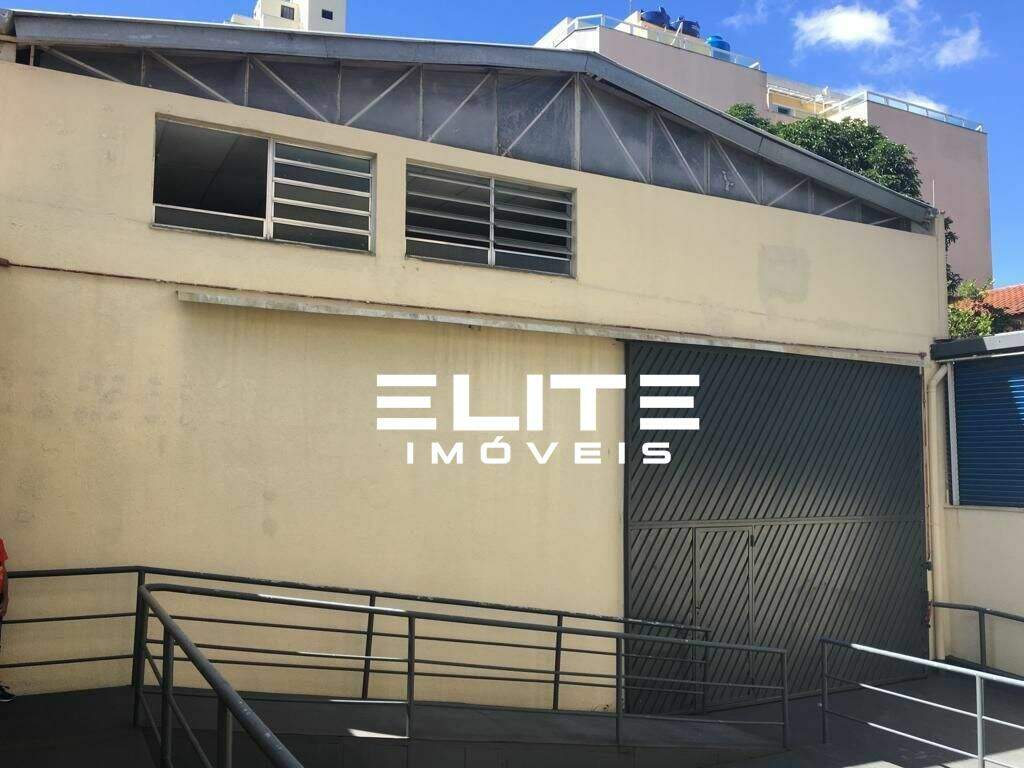 Galpão à venda no Centro: 