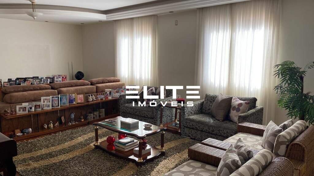 Apartamento à venda no Bairro Jardim: 