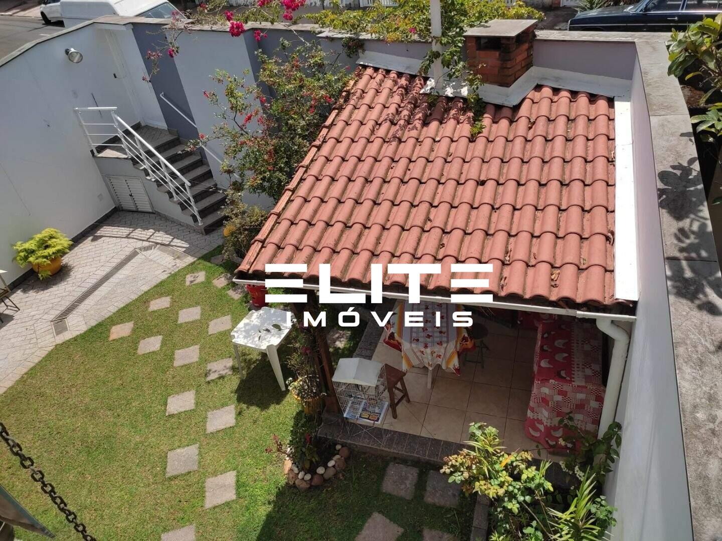 Sobrado à venda no Dos Casa: 