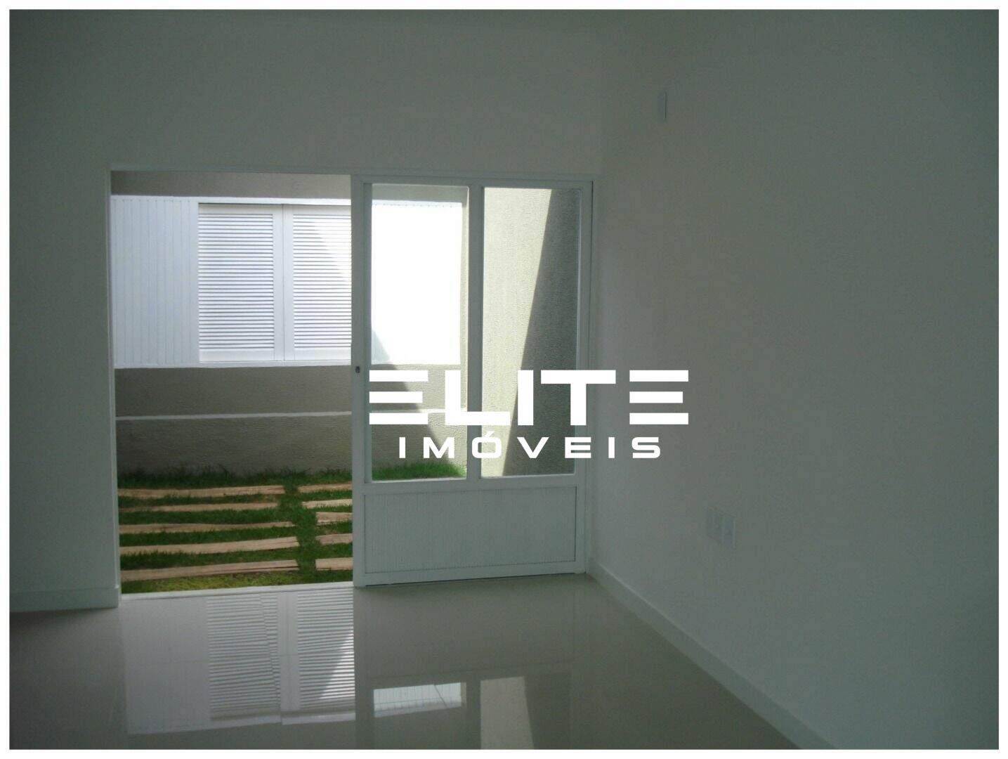 Casa à venda no Jardim do Mar: 